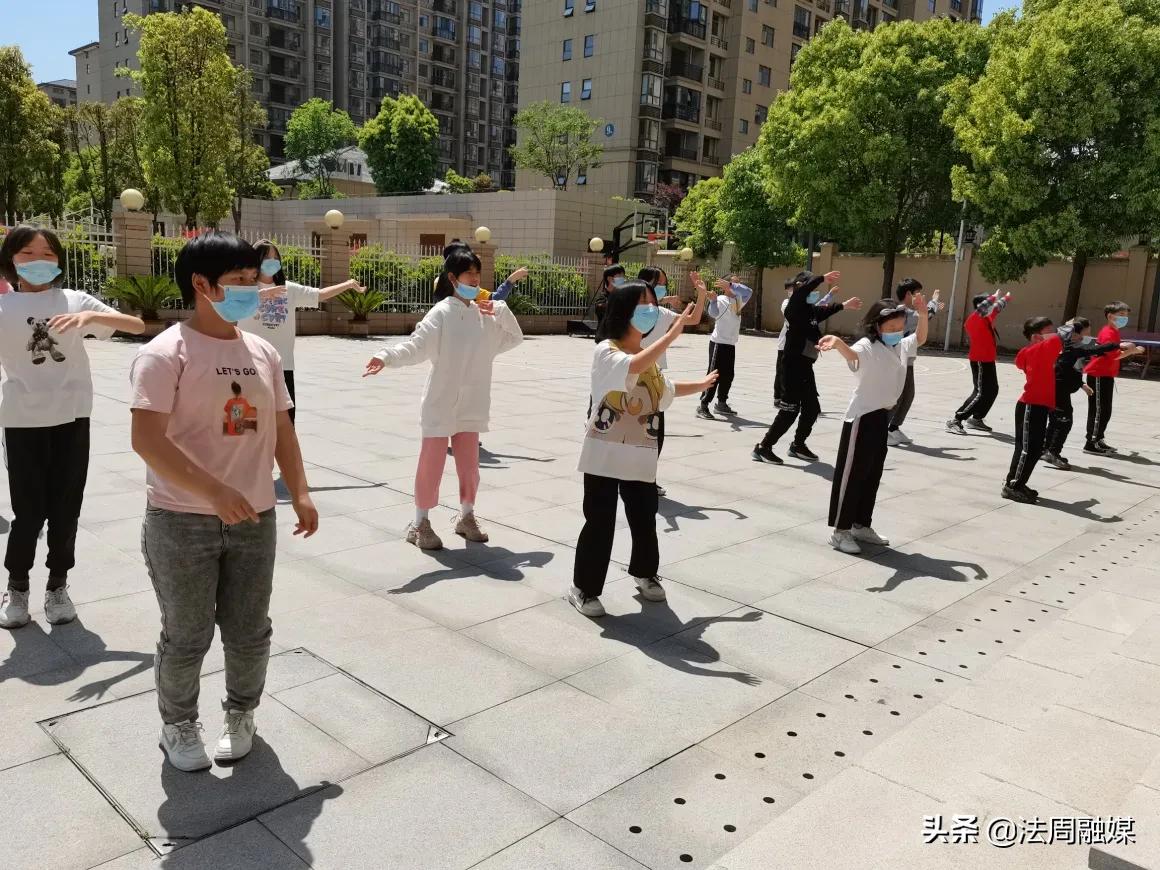澧县儿童福利中心举办趣味运动会
