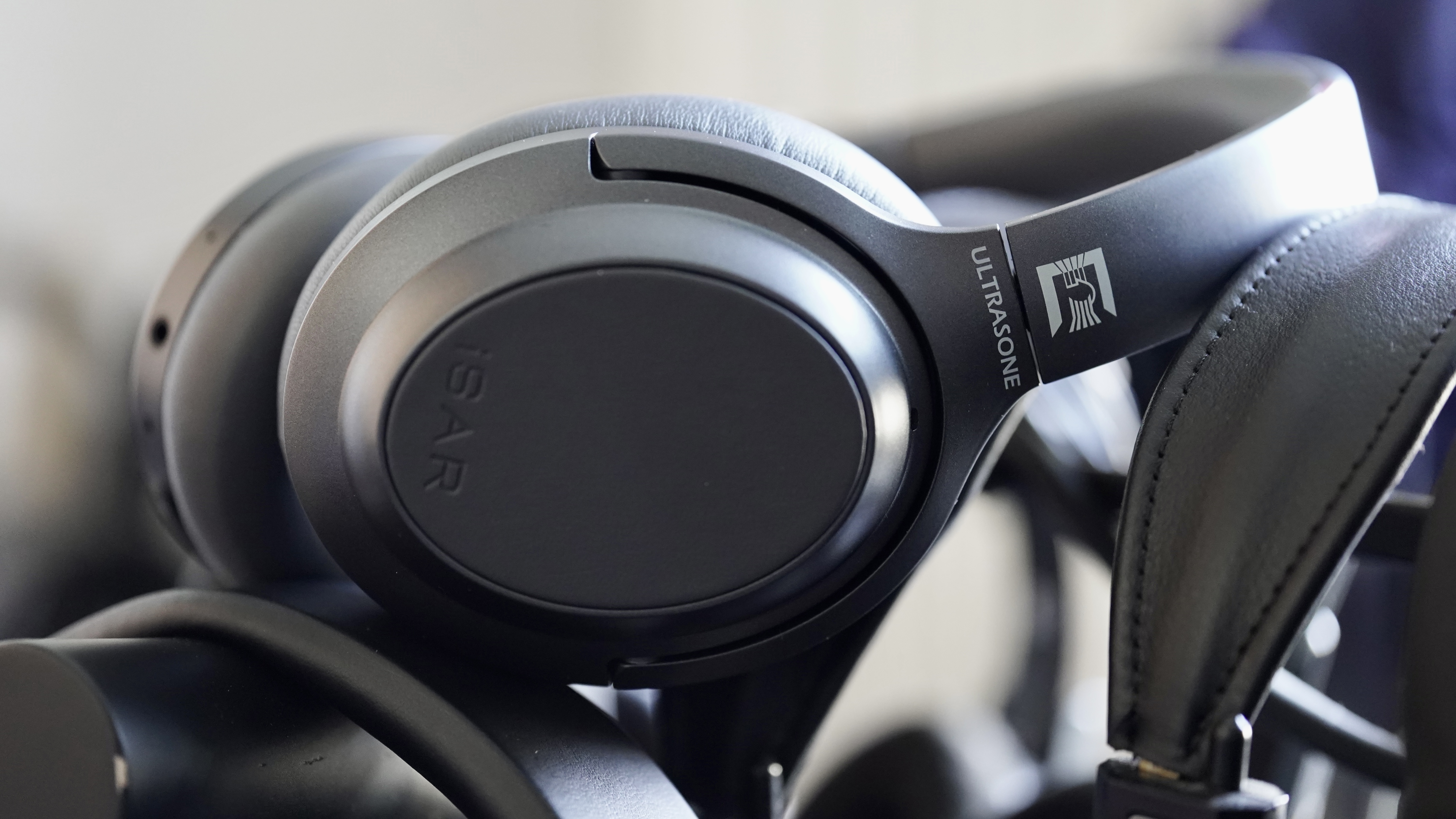 真正德国顶级HiFi耳机大厂发布无线耳机与游戏耳机！老烧深度评测