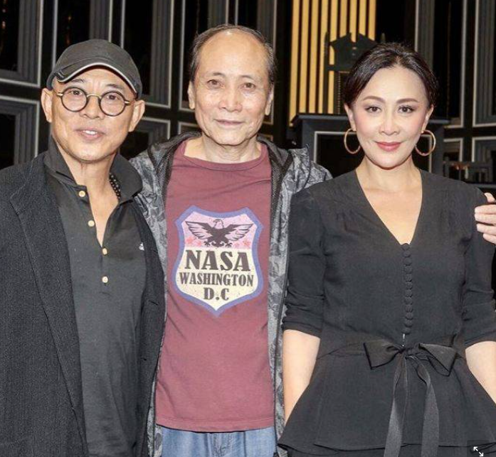 李力持晒李连杰87岁岳父近照，称其留在中山养老，未随利智移民