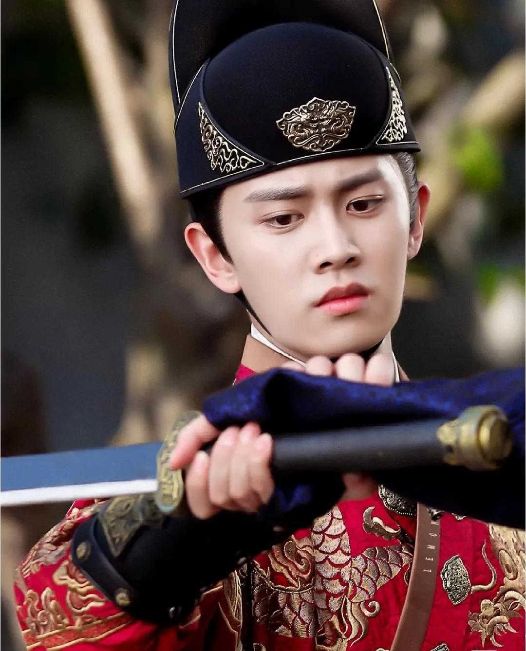 《陈情令》魏无羡，《山河令》温客行，《锦衣之下》陆绎--太经典