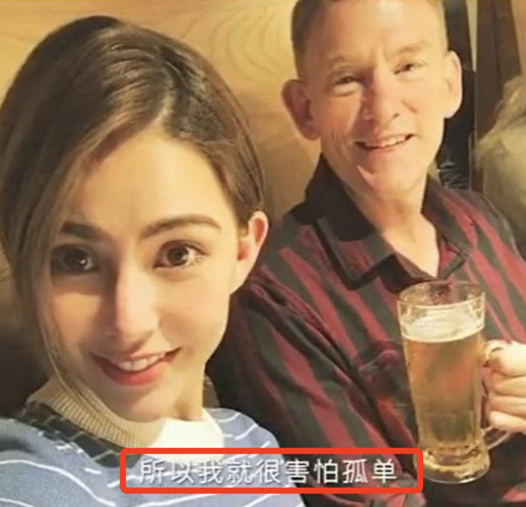 昆凌怀孕6个月收到母亲的月子餐书籍，幸福感慨有妈的孩子像个宝