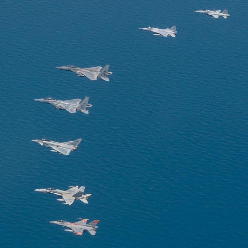 ����ս����������������ƵƵʵ�ֳ��ڣ������Ĵ�ͻ����ǰ���͢