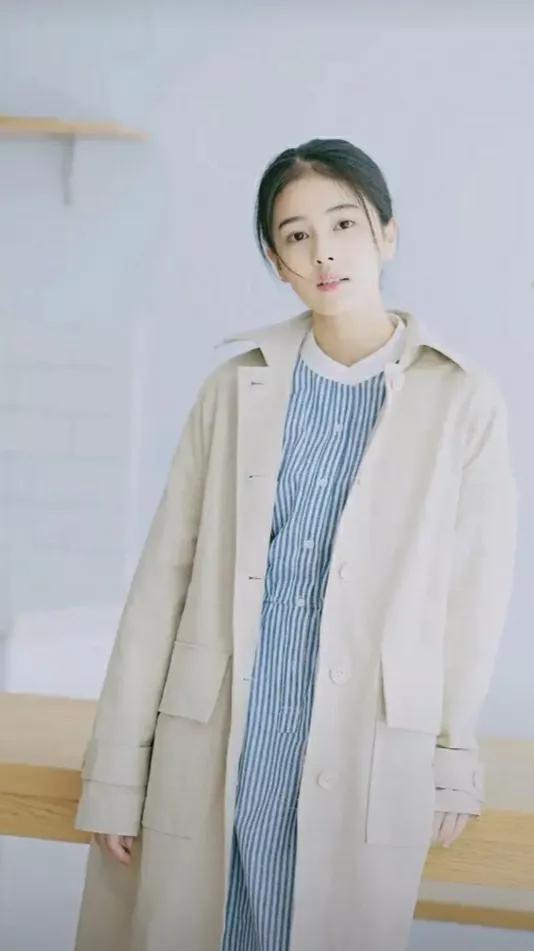 白鹿早期的照片，这么清秀的气质