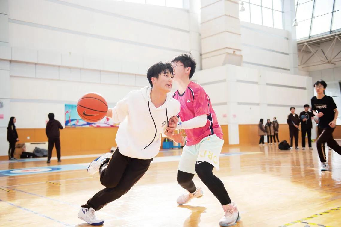 你们的爱，让春天温暖有光——天津英华实验学校的教育人用爱诠释教育的初心与使命