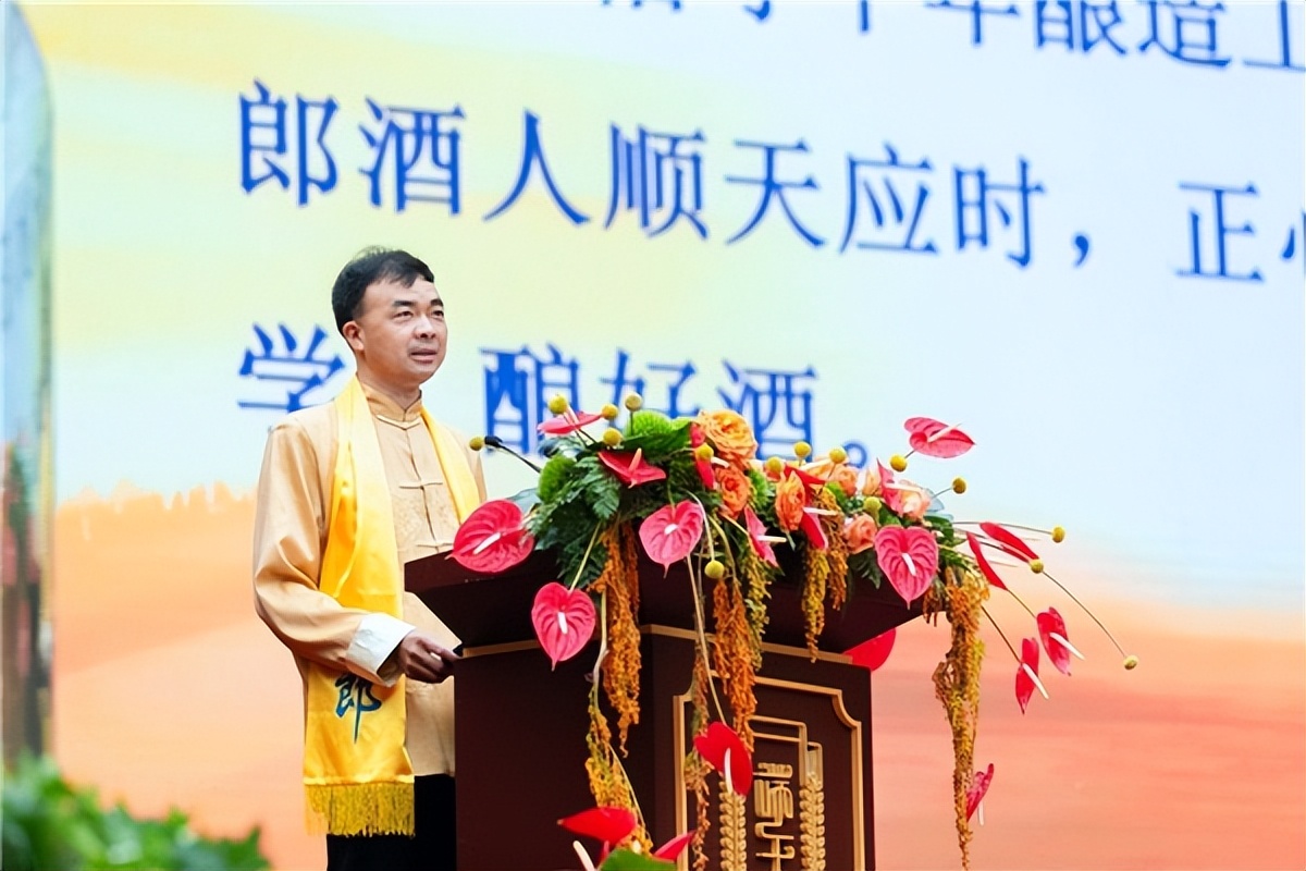 2022郎酒端午制曲工序開啟,嚴(yán)守《內(nèi)控準(zhǔn)則》走高品質(zhì)之路