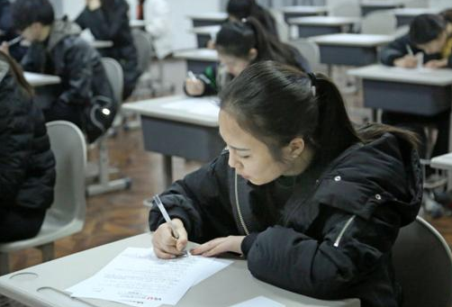 同样是“挂科”，大一挂科和大三挂科有啥区别？聪明的学生这样做