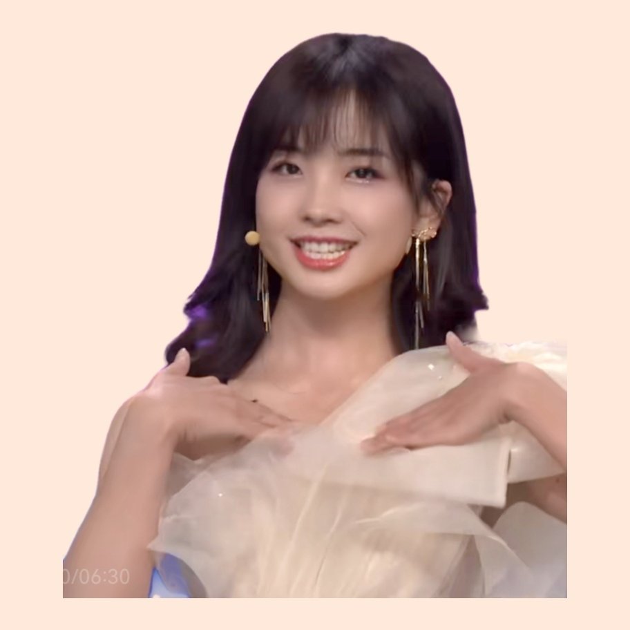 王冰冰写真集,说实话,冰冰颜值被夸大了,虽然确实漂亮