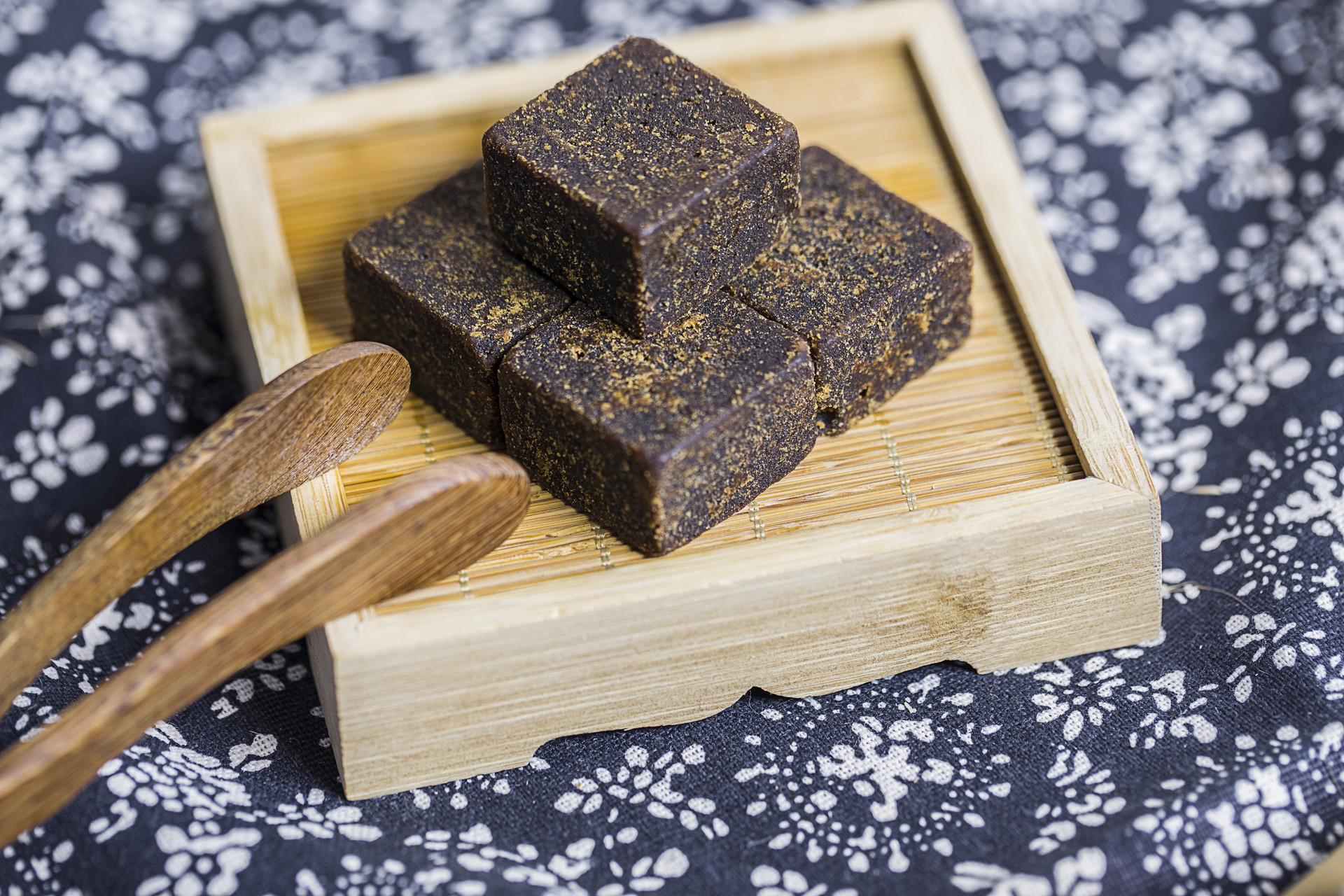 吃糖使人心情好？这四种糖家中必备，吃法用法不一样，不要选错