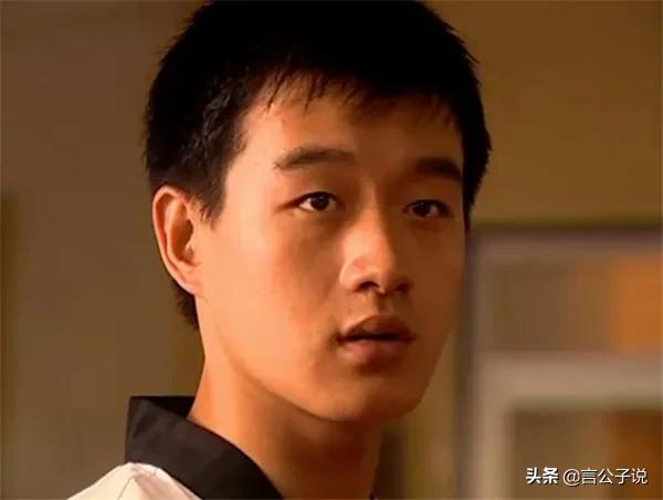 6位长得平平无奇，却越看越帅的男星，个个是实力派