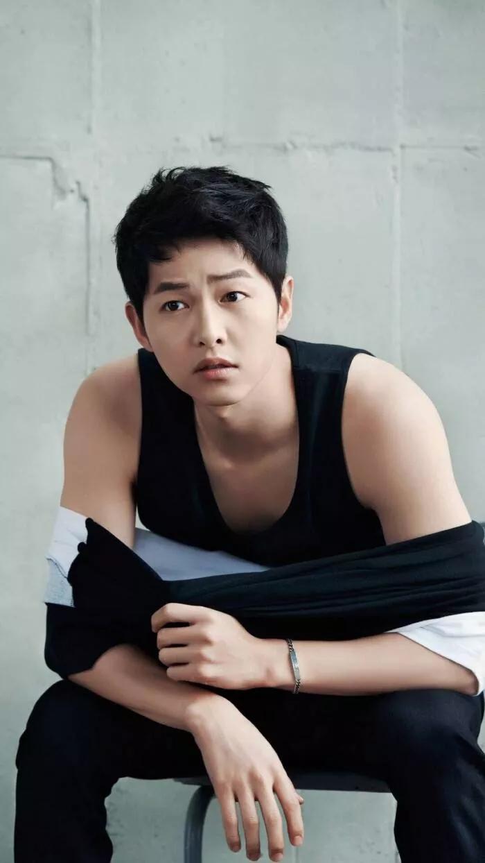 韩国男星宋仲基