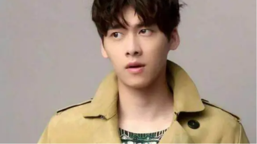 娃娃脸我只服这12位明星！有人30岁还能演高中生，个个青春永驻