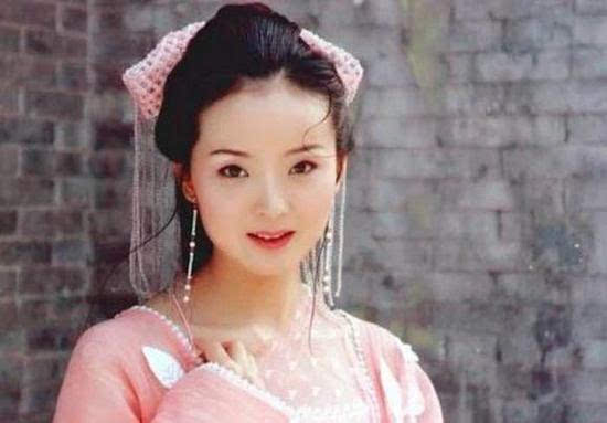 古装VS现代堪称“换头”！多演点古装戏吧，我能磕一辈子