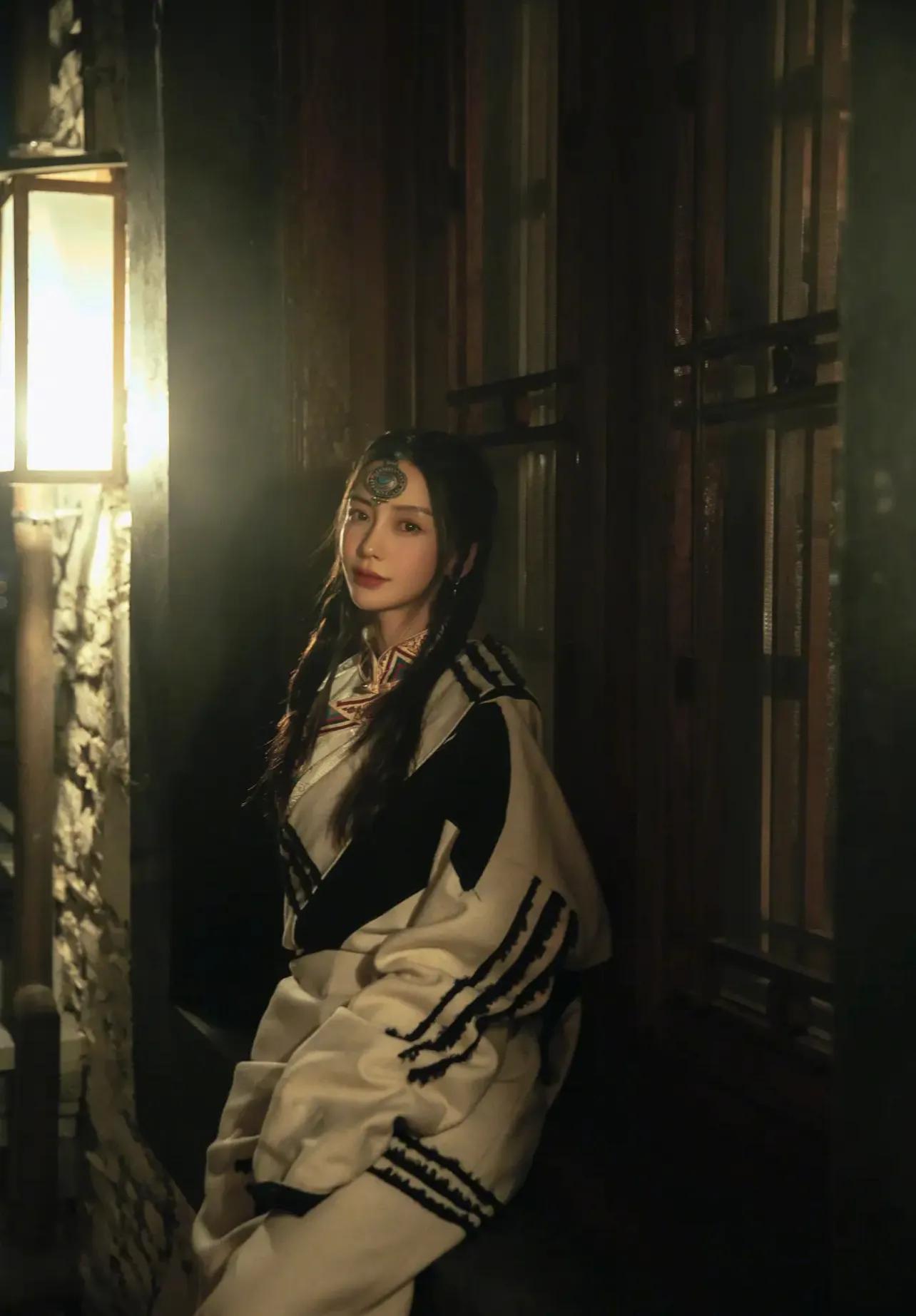 Angelababy虽然演技不行但是长得很美