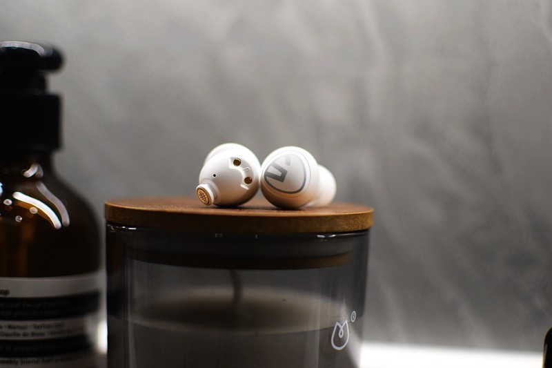 混合主动降噪 延迟低至60ms 泥炭mini pro