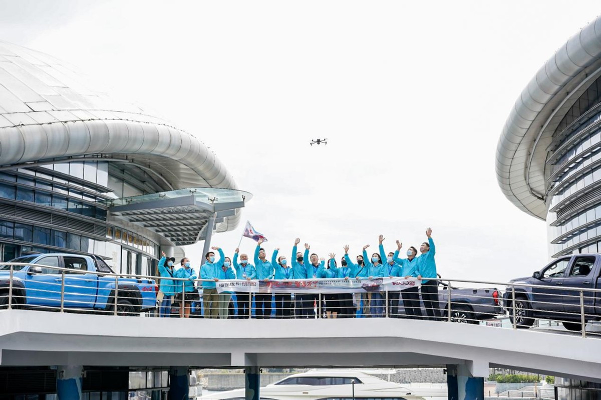 高端不设限 驭炮大将军“2.0T+采埃孚8AT”全面解锁潮流皮卡新玩法