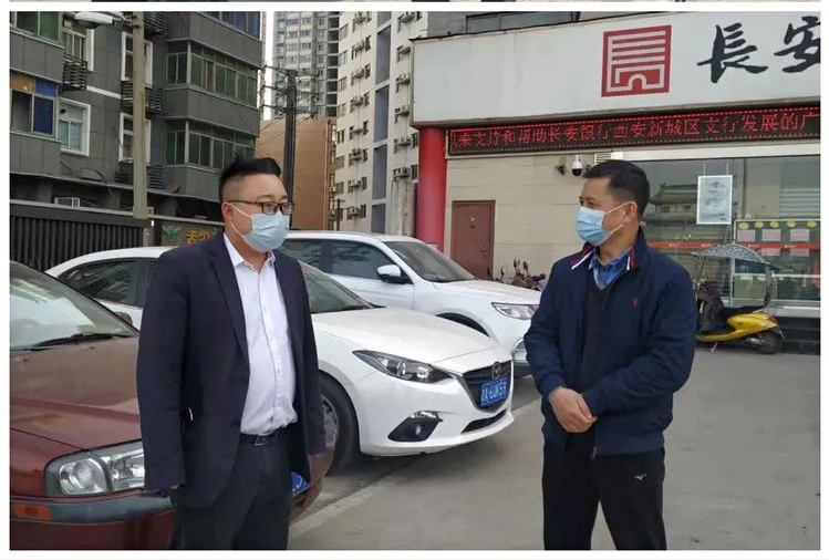 �������ǹֶܾԻ�������ͷ��߹������ж������