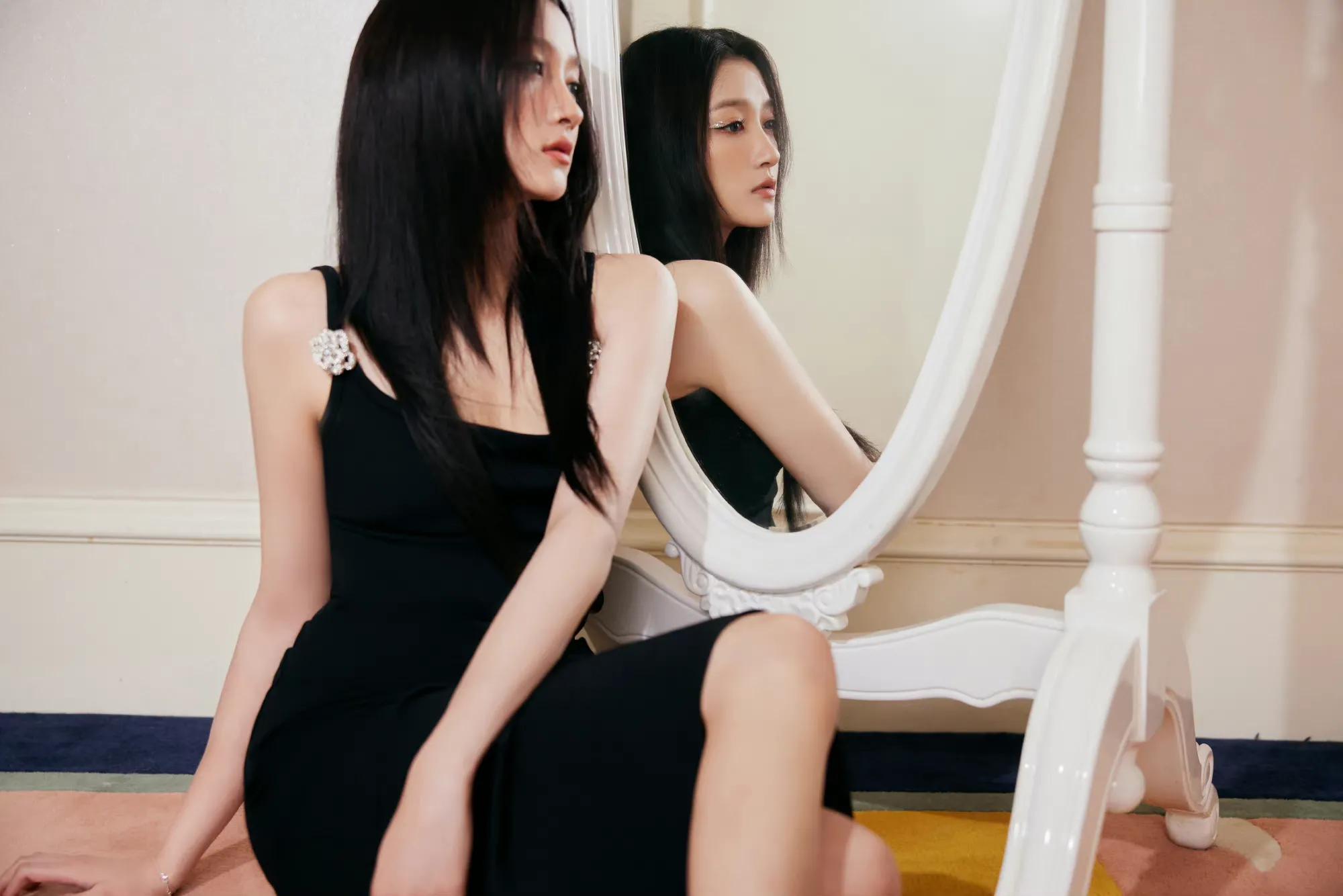 关晓彤闪酷异瞳妆