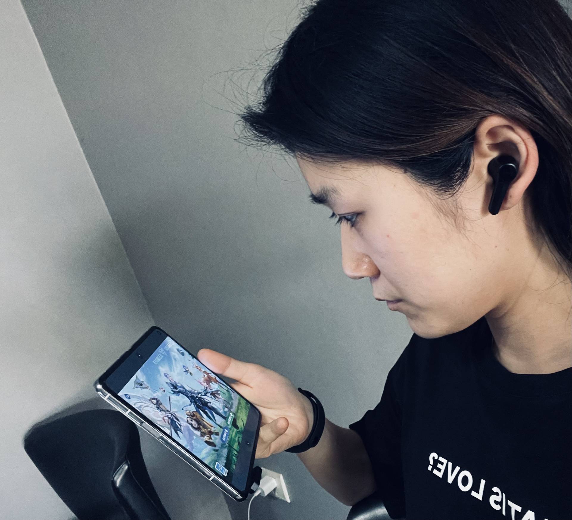 漫步者GT4S上手 | 首款入耳式双模蓝牙耳机，全民15ms极速游戏体验