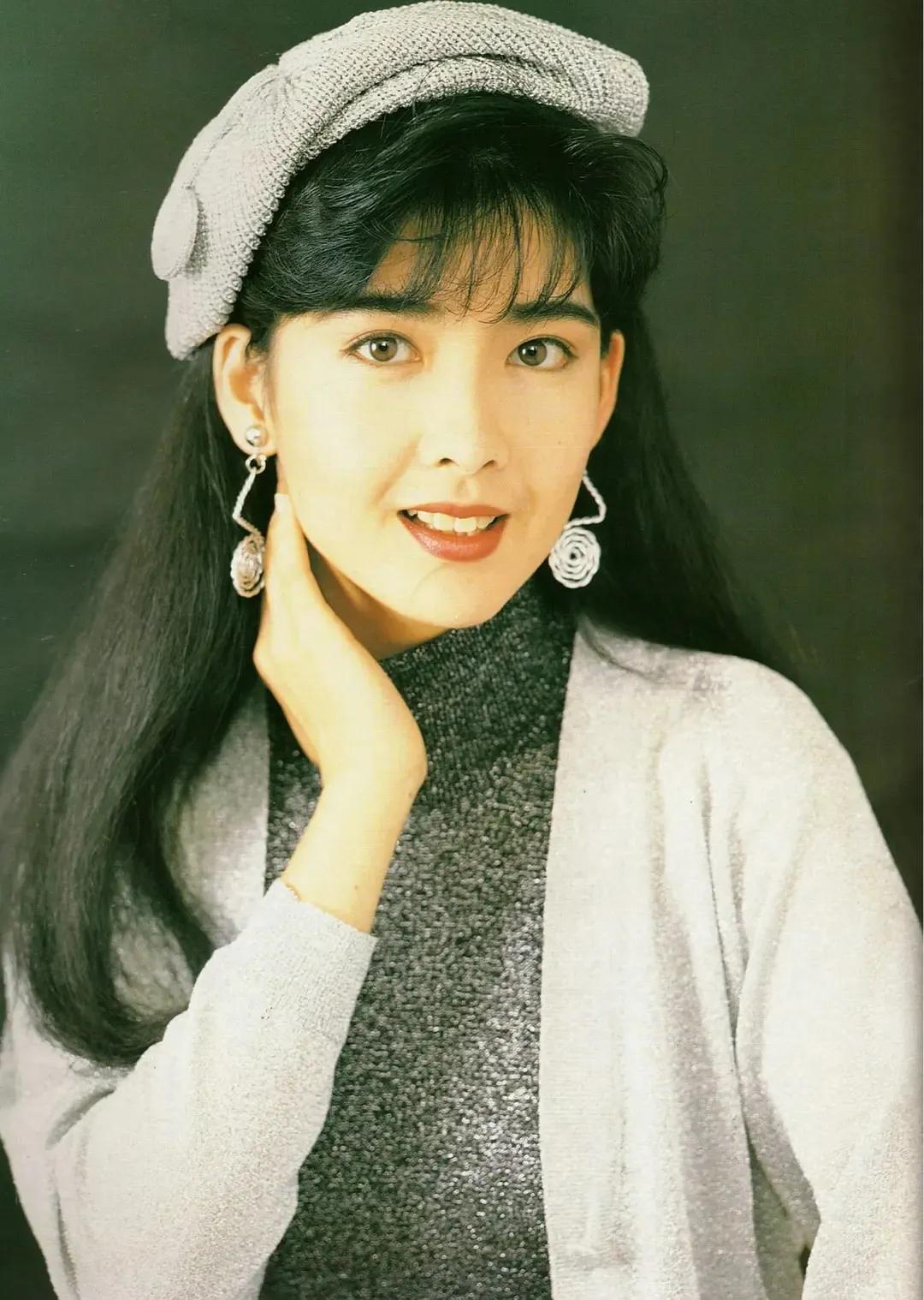 “清纯女神”的唏嘘情史