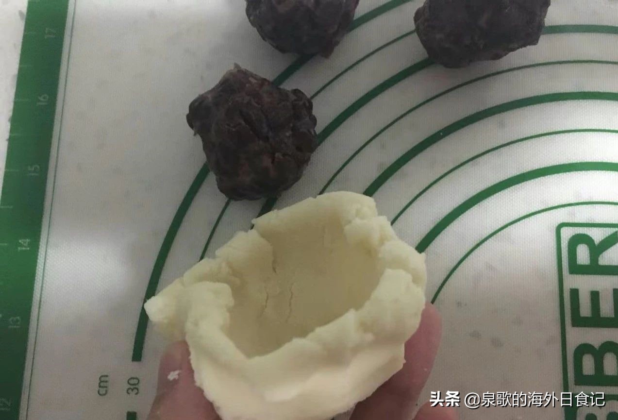 「东北特色小吃」粘豆包的两种做法，软糯香甜，一口不过瘾