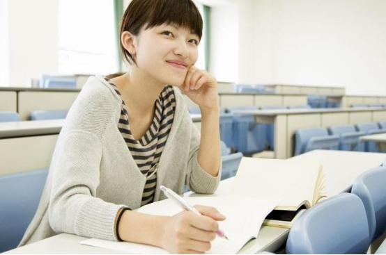 公办专科和民办三本怎么选？找工作时才发现，两者不在同一起跑线