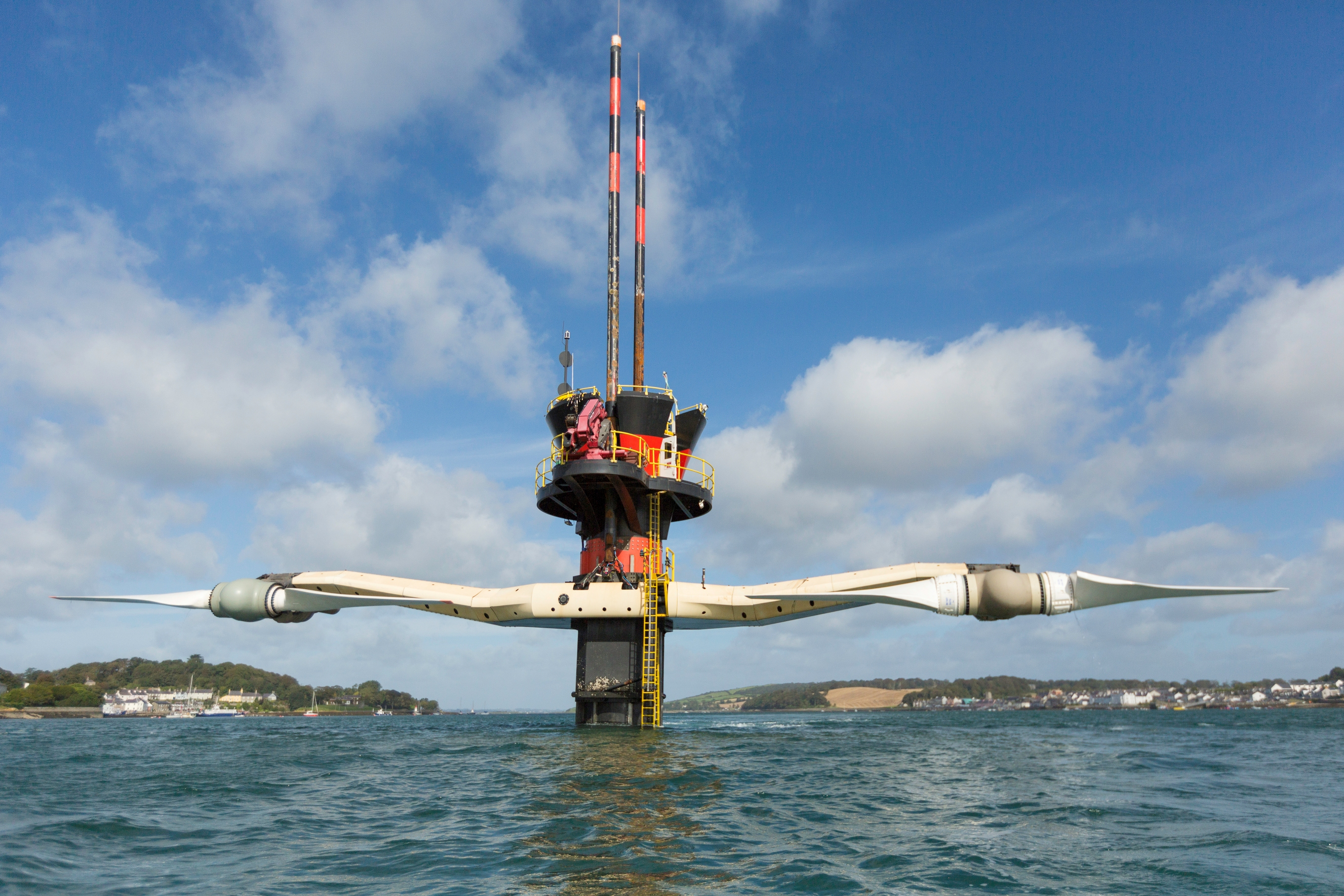 中国又一技术突破，建在海底的发电站，它是如何发电的？