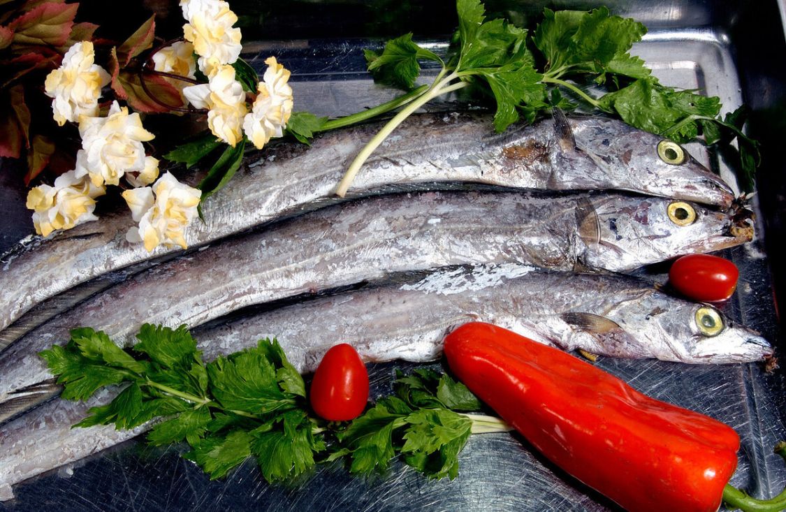 过年买鱼，优先考虑4种淡水鱼，4种海鱼，腥味小味道香，烹饪简单