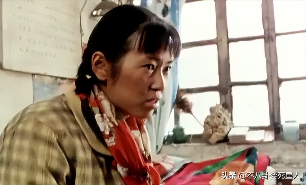 同样演农村妇女，把巩俐、刘琳和赵丽颖放在一起看，差距就出来了