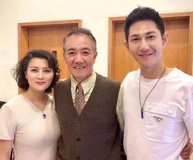 演员李幼斌：再婚成模范继父，亲儿子却让他头疼