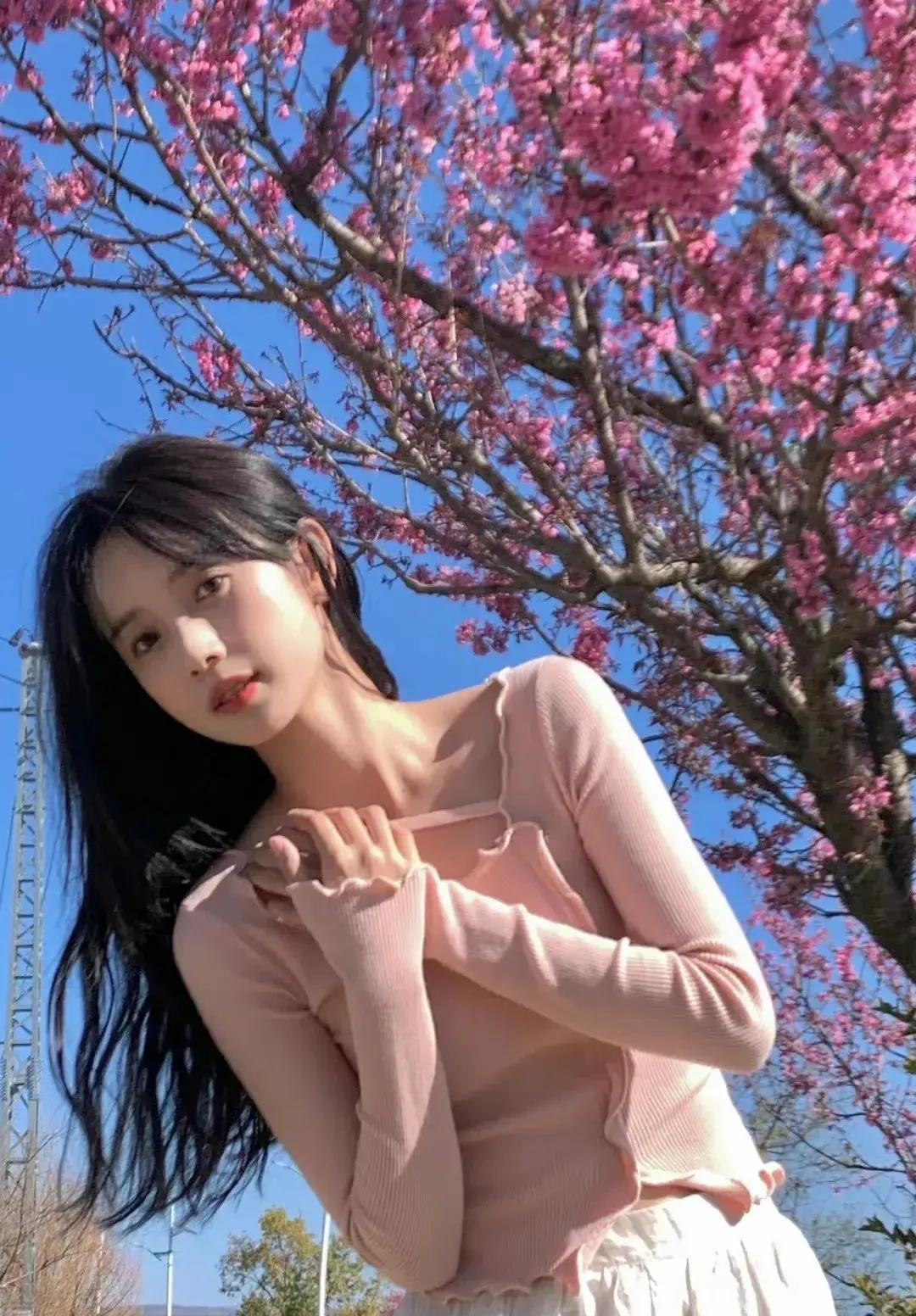 亚洲清纯美女写真系列图片