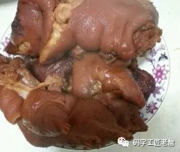 中国足球世界杯食谱(“中国足球”为何上了餐馆菜谱？)