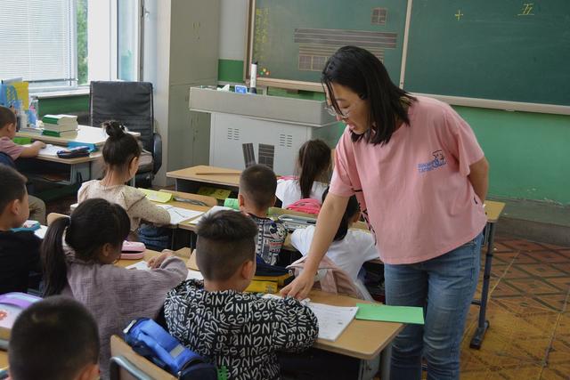 去私立学校的任教好么，可以在私立学校一直干下去么？