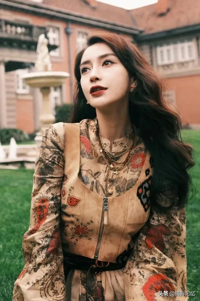 杨颖：好气质