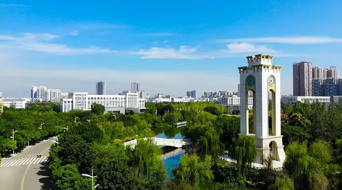 金融类高校排名更新：西南财大反超中南财大，中财发展迅速