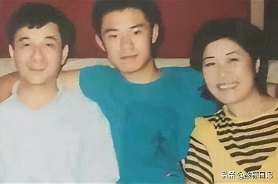 娱乐圈鲜为人知的亲属关系，陈凯歌陈赫不算啥，每一对都意想不到