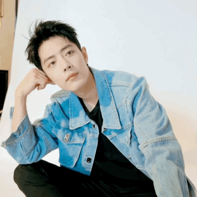 我看到了这个世界上最好看的人