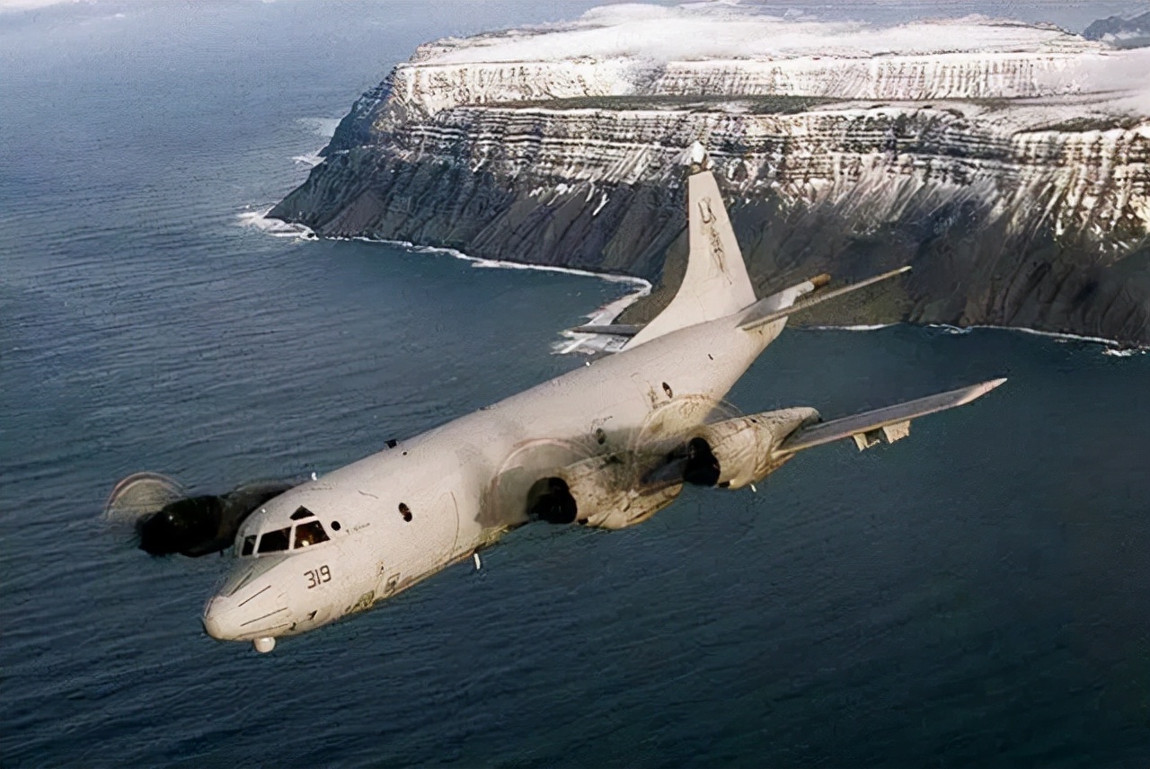 2022中日水面舰艇对比，现代海战中谁输谁赢？