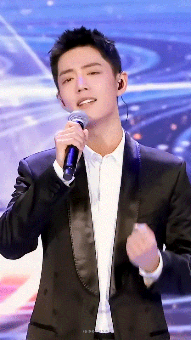 肖战这套图我真的存了好多次