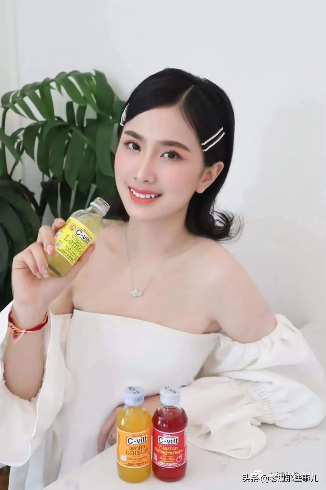 老挝水音小姐姐，三年前旧照翻出，超可爱