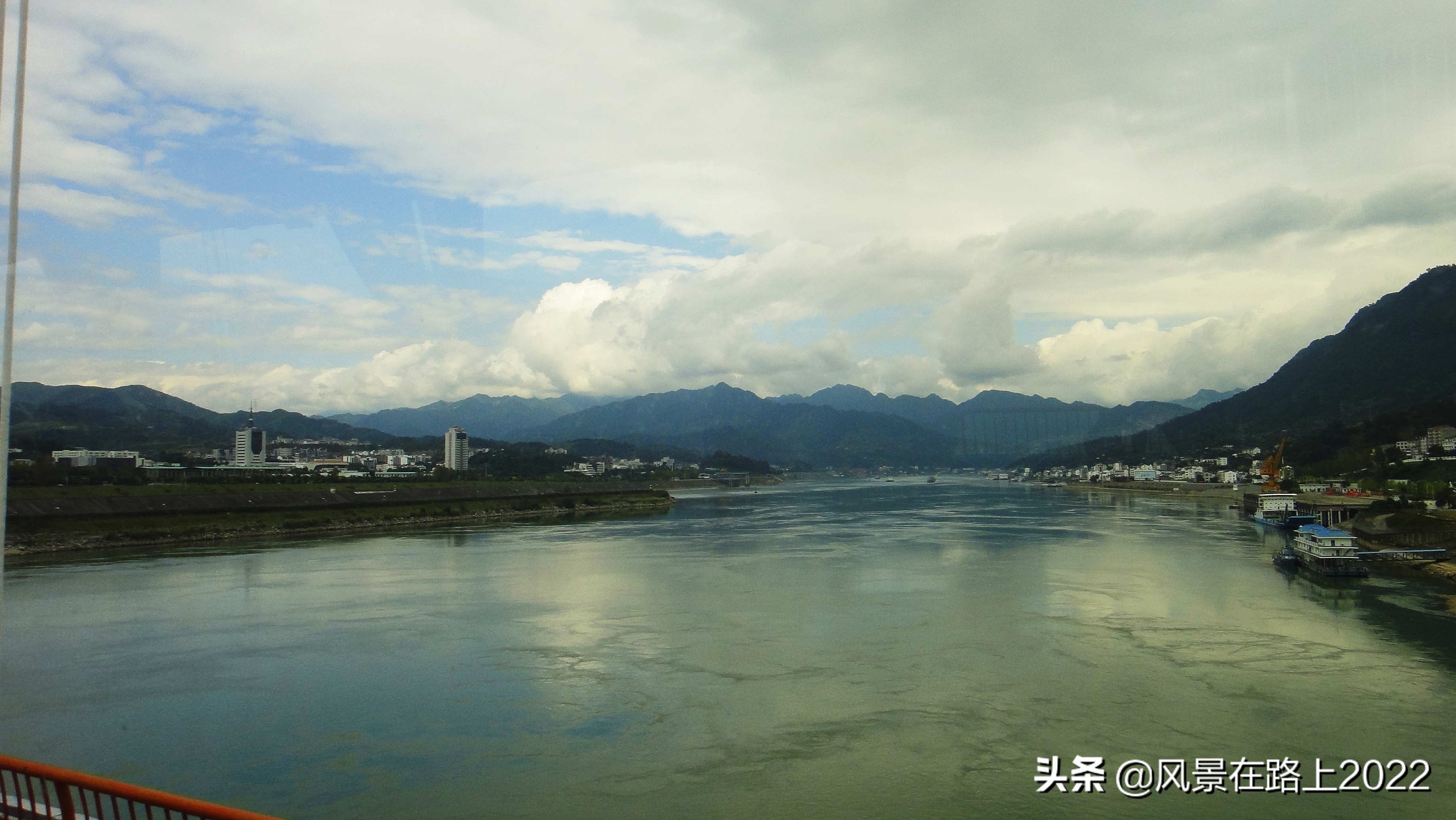 长江三峡大坝旅游区 三峡著名景点介绍 城市经济学