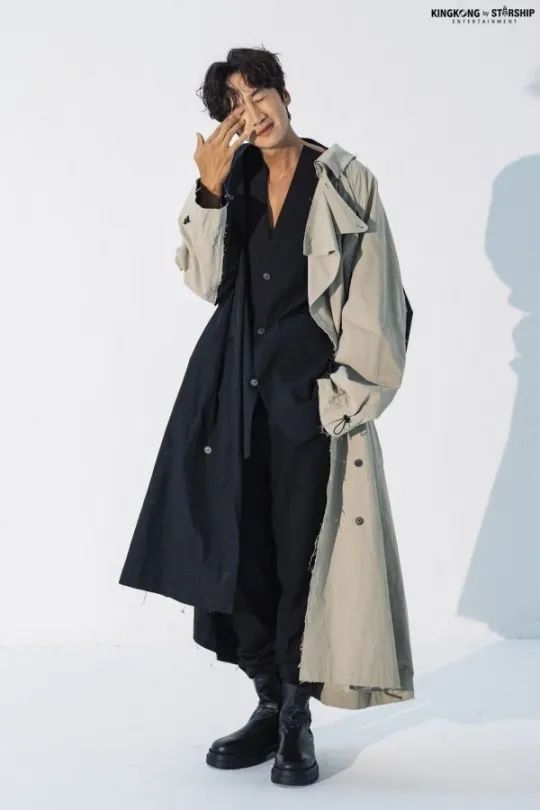 林允儿 泫雅 IU 郑容和 NANA 雪炫 LISA 玄彬 金泰妍 秀智 李光洙 V 车银优等