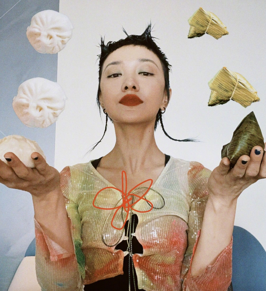 互联网美女真的太多了！杨幂身材大杀四方，赵今麦长大了这么美？