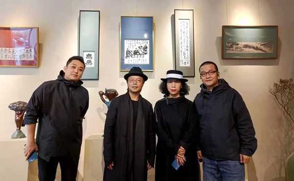 吳梁焰、飛了、可夫三人藝術聯展正在北京高碑店無憂空間隆重展出