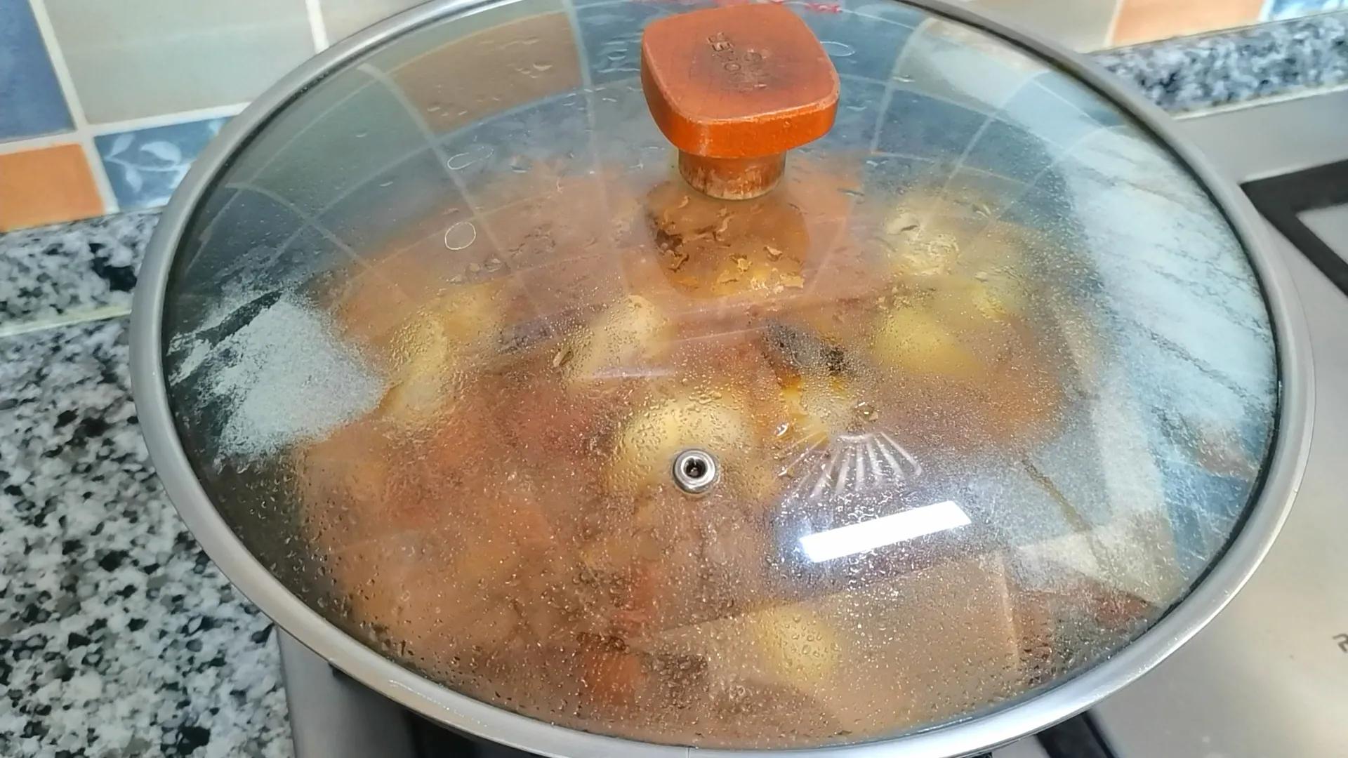 红烧芋头的做法（红烧芋头这样做营养美味）