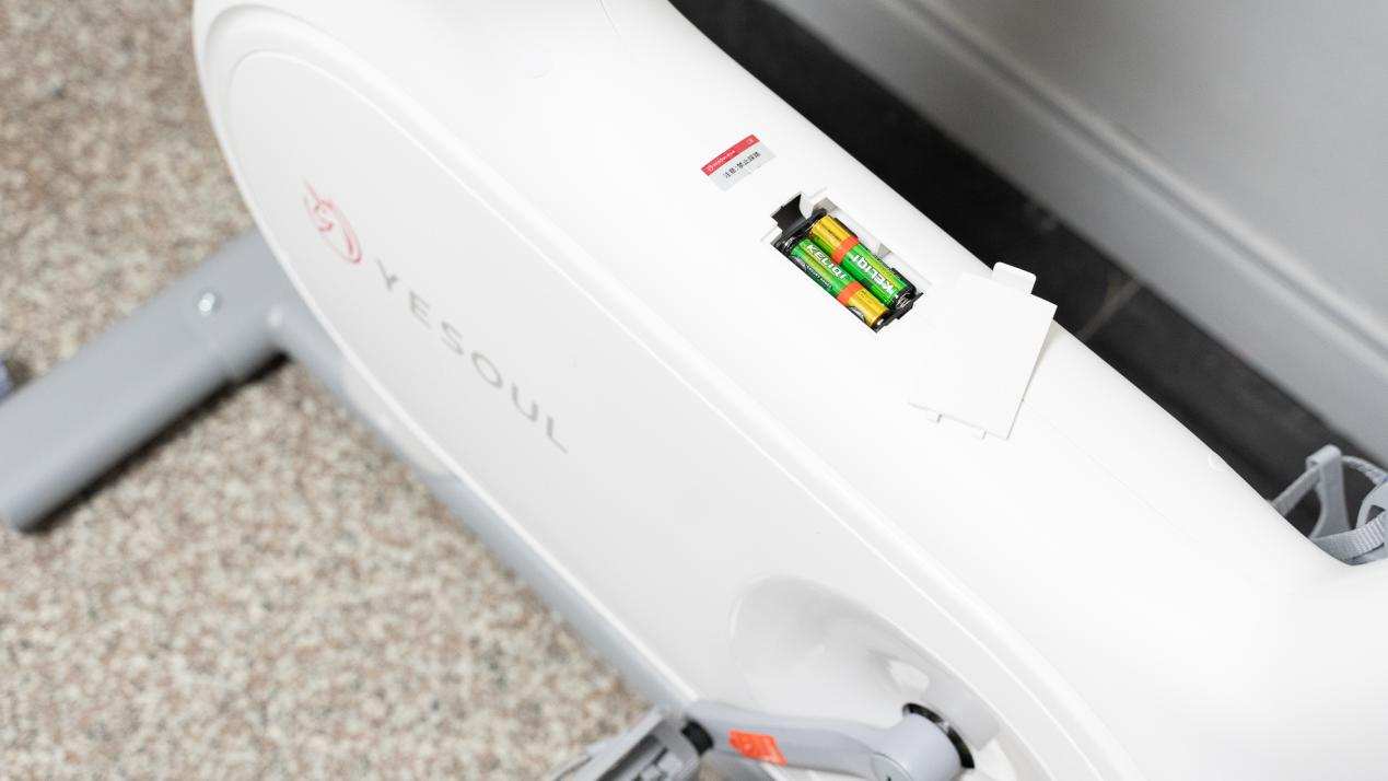 野小兽m2动感单车+健腹轮+健身手套—我的减重装备+饮食清单