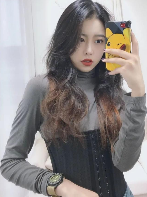 南京女大学生被男友杀害，父亲拒绝100万私了：杀人偿命只求严惩