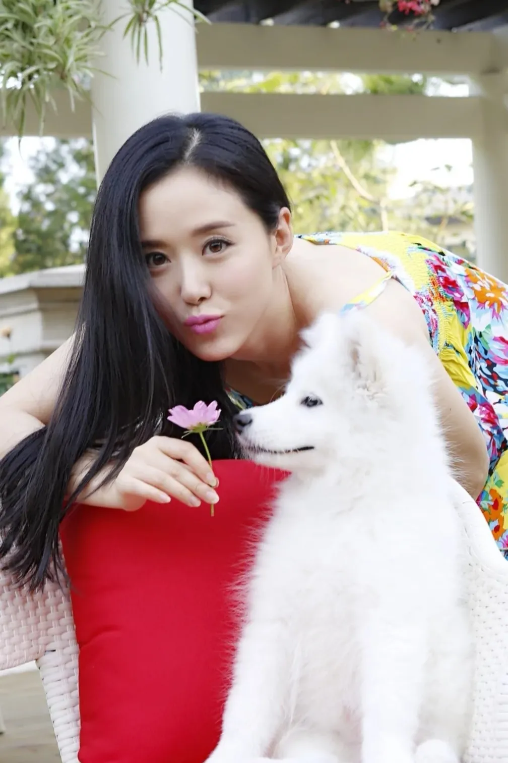 颜丹晨：亲密无间