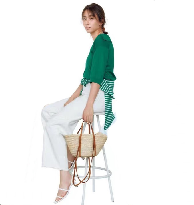 不愧是色彩王者，一穿就惊艳！6类“配色穿搭”，讲究女人最喜欢