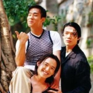《古惑仔》3人组再聚，早已忘却当年恩怨，陈小春开口叫“大哥”