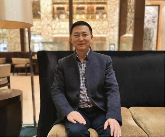 甘华田教授建议：取消中考，普及高中，改为5+3+2义务教育